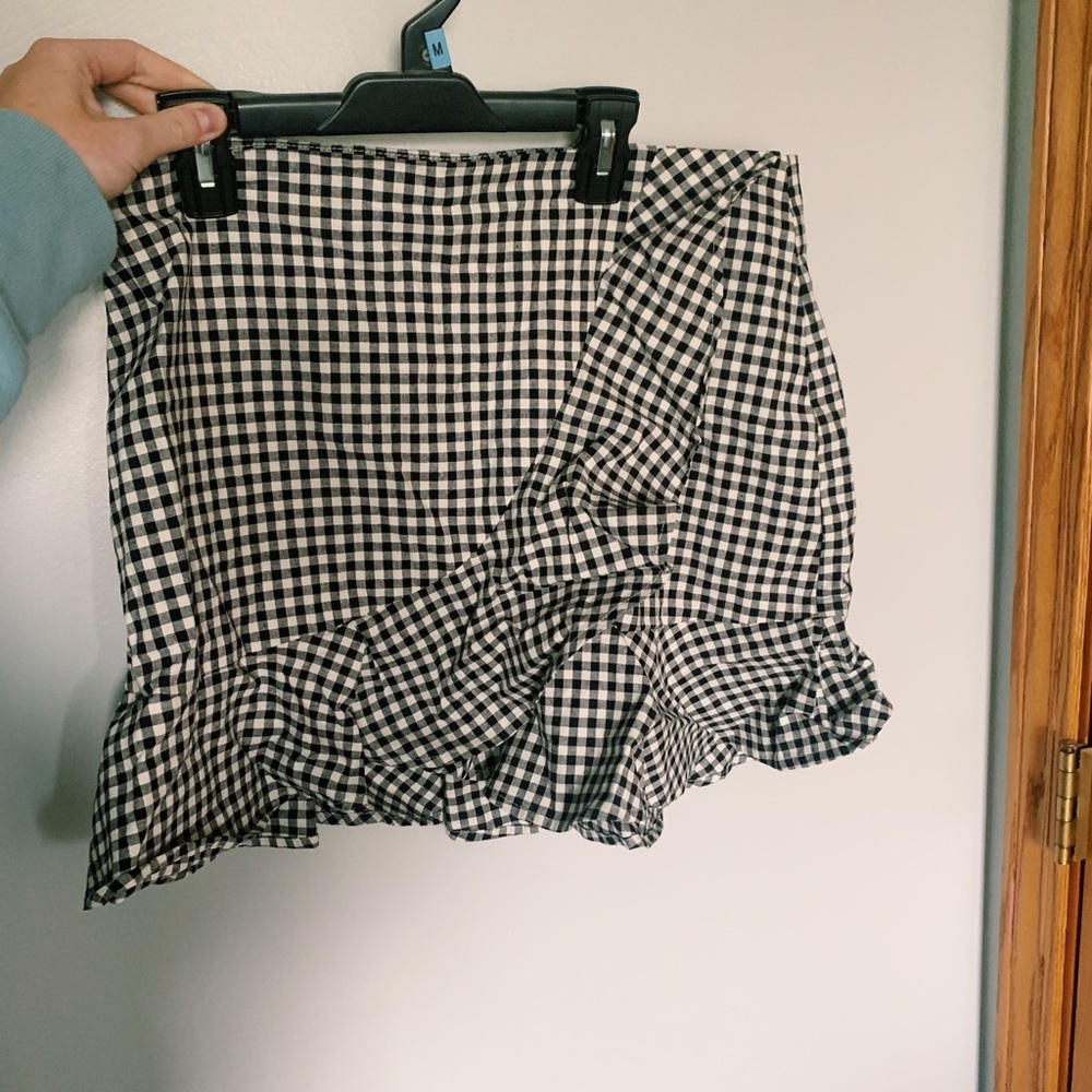 Plaid skirt - Picture 3 of 5